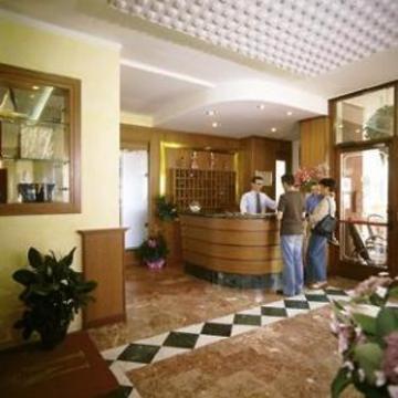 Hotel Mirafiori 3*